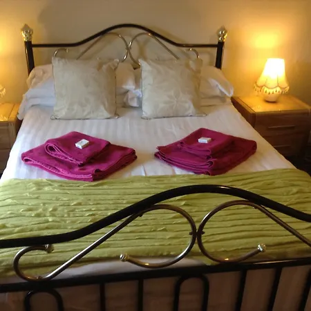 아콤 로지 B&B 3*